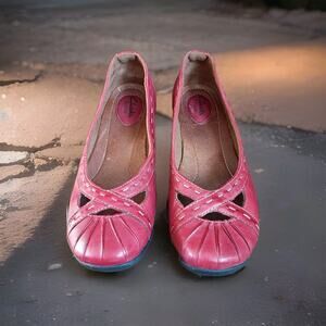 Clark's Artisan Red Leather Ballet Flats Women Size 8.5M Balletcore Tomato Girl